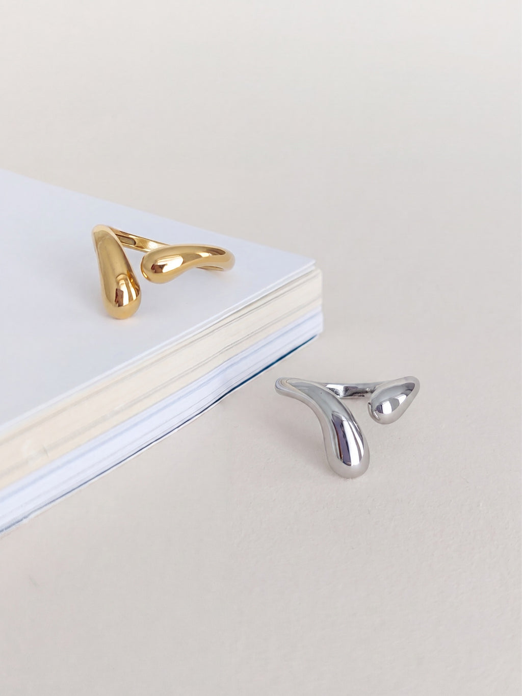 Anello Ava