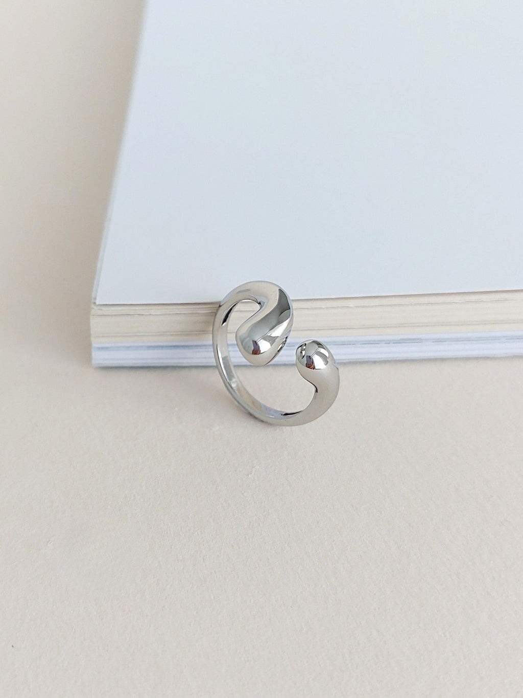 Anello Ava