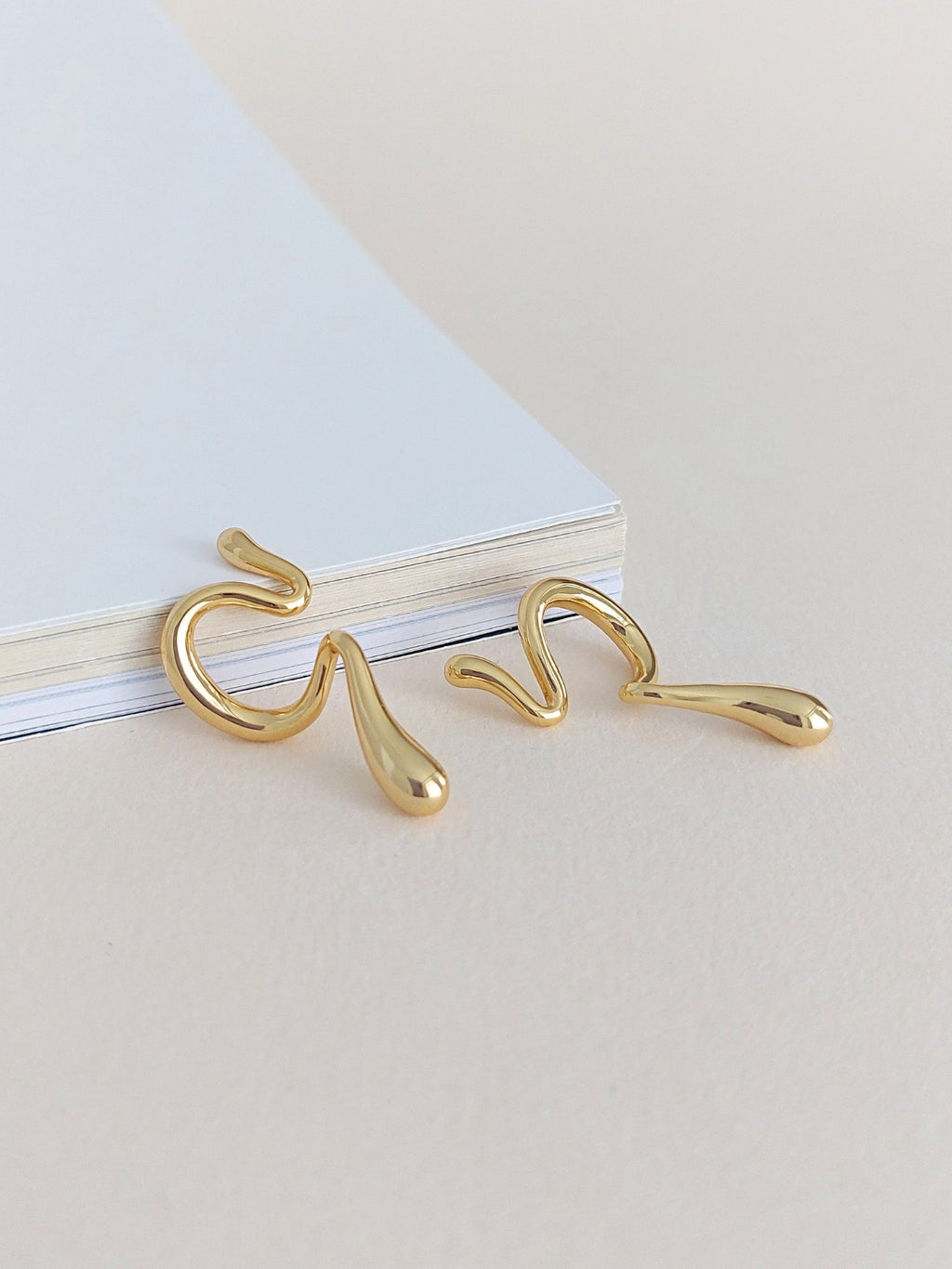 Ear cuff Mila